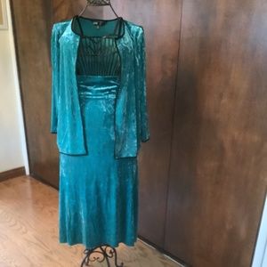 LuLaRoe Jacket size XL skirt size 3X. Sea foam green